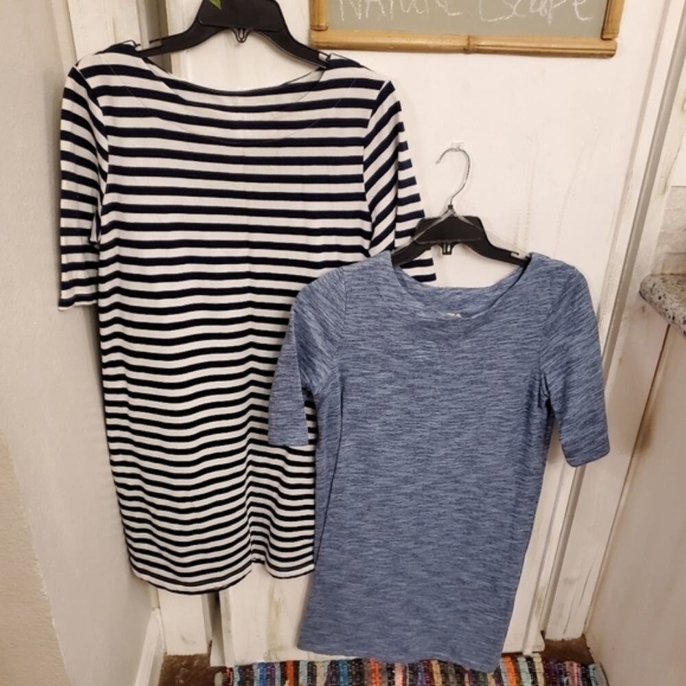 Bundle‎ of tee shirt dresses

Size large